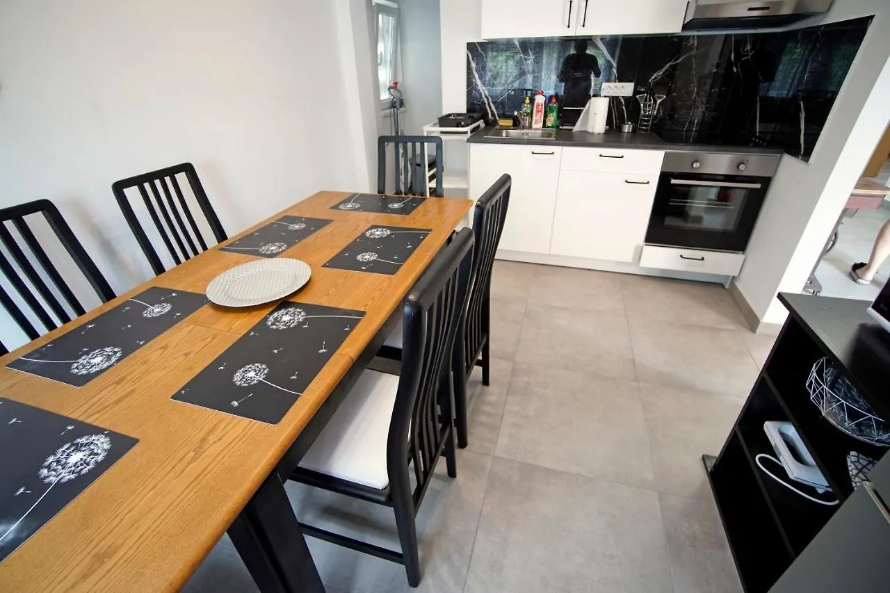 House - Apartman Sarah Kastela 0*,  Croatia