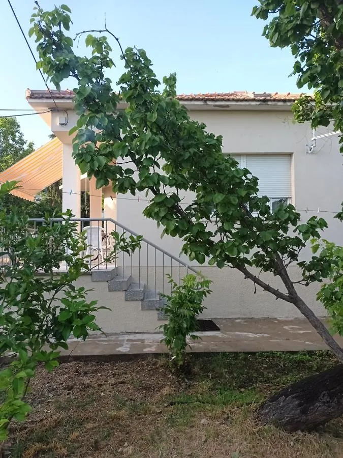 Apartment House - Apartman Sarah Kastela Croatia