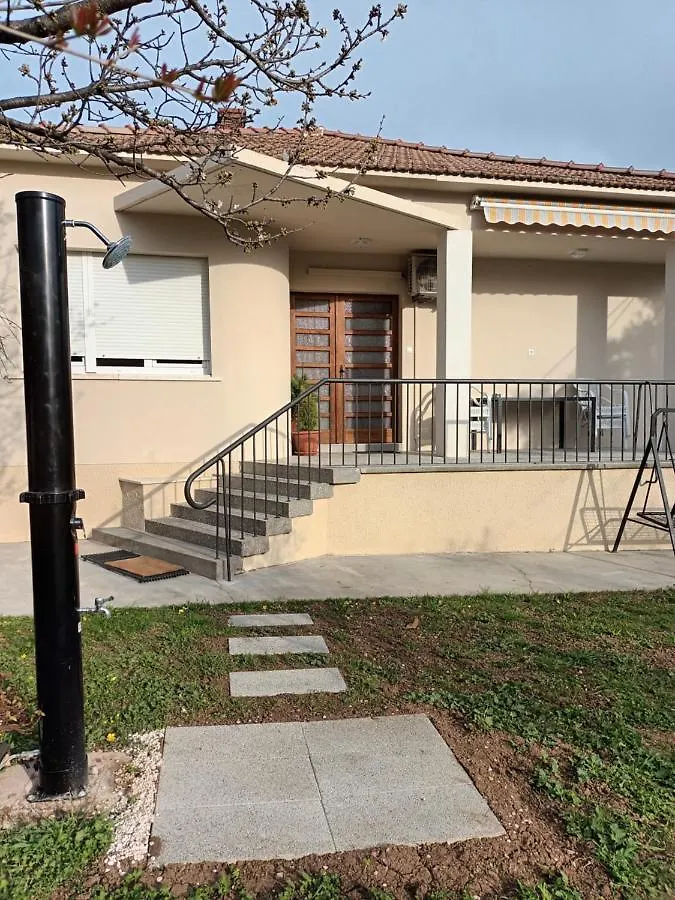 House - Apartman Sarah Kastela 0*,